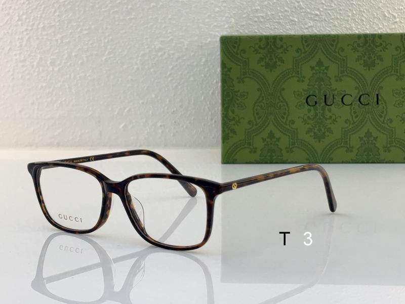 Gucci Sunglasses 698